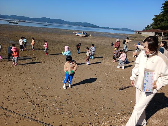 🌊 우리 아이들과 함께한 바다 플로깅 & 바다유리 액자 만들기 💚