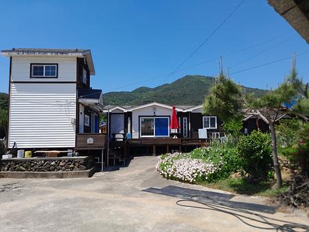 쉼터민박